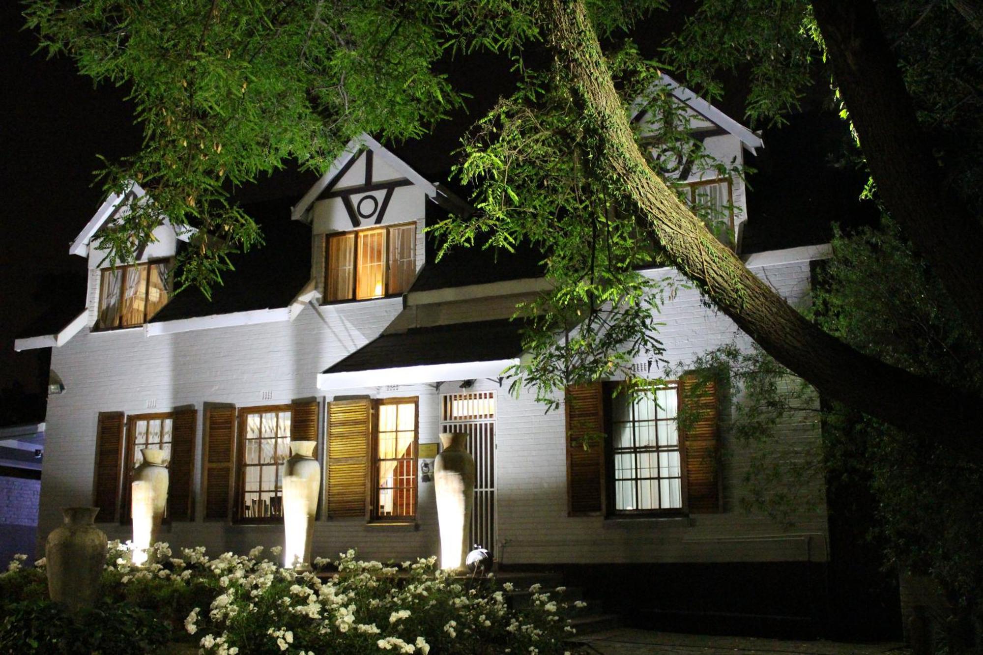 3 Liebeloft Guest House Іденвейл Екстер'єр фото