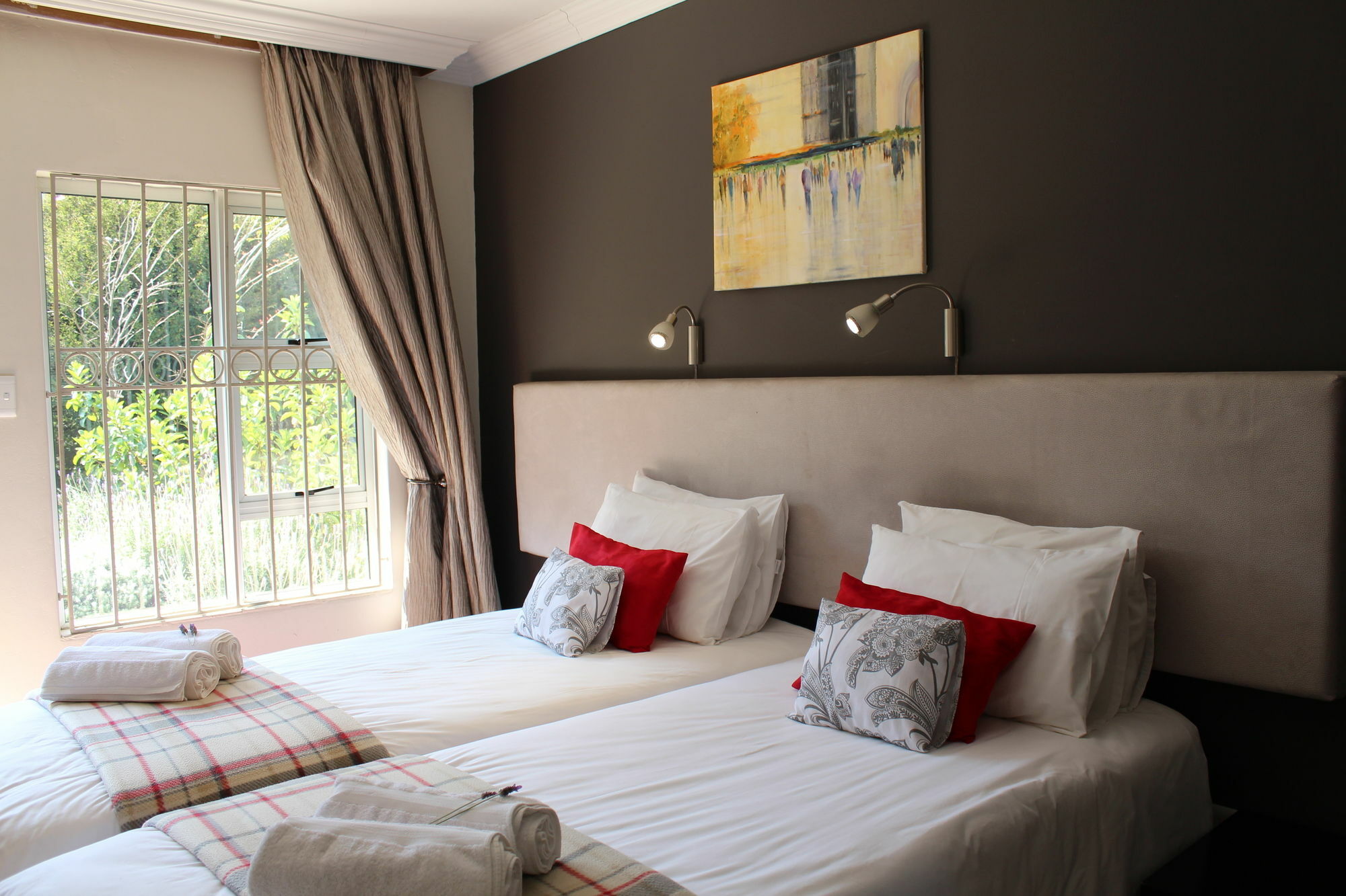 3 Liebeloft Guest House Іденвейл Екстер'єр фото